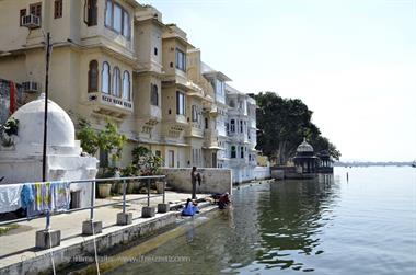 05 City-Walk,_Udaipur_DSC4421_b_H600